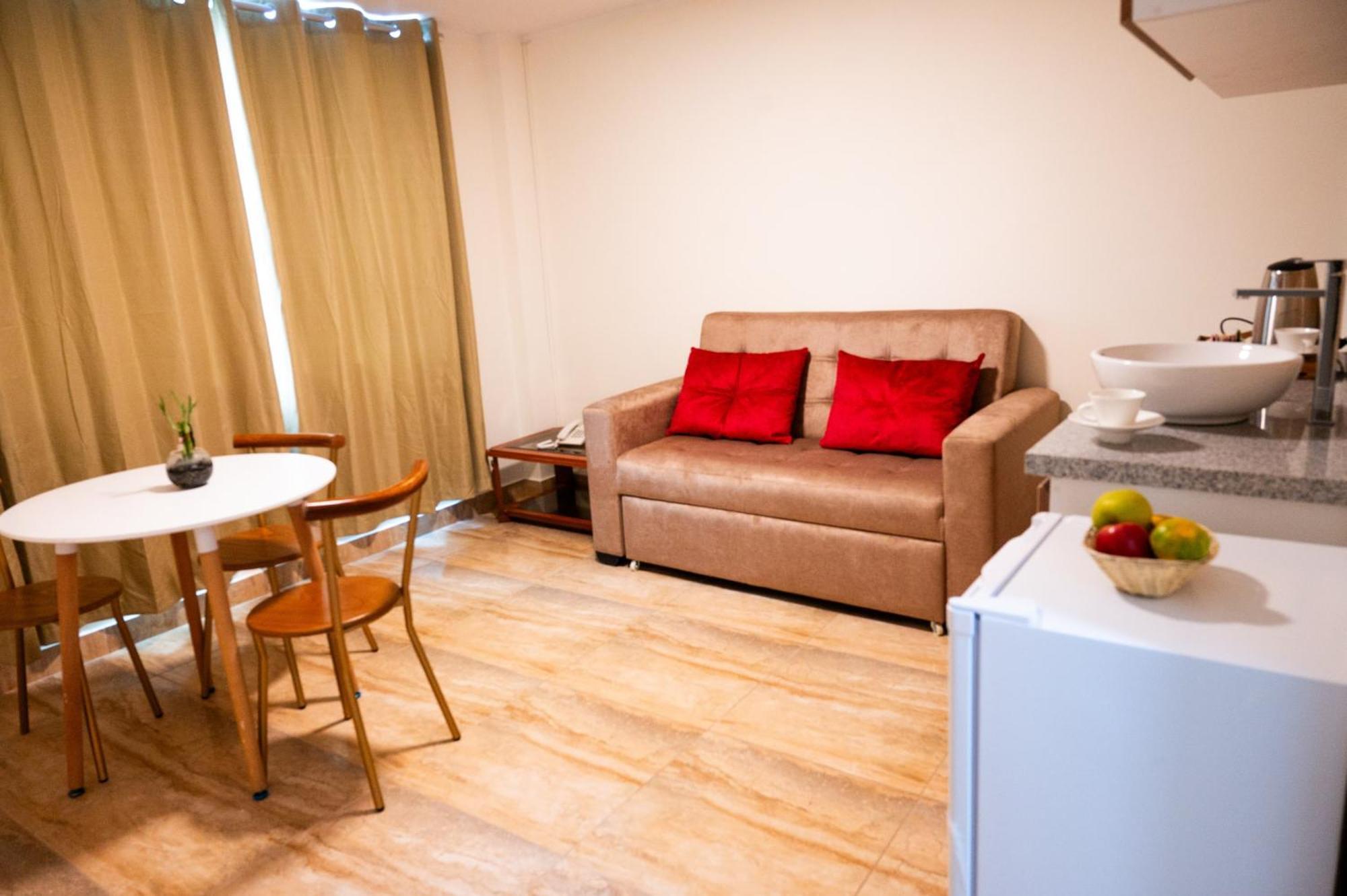 Hotel Soul Mate Inn Лима Екстериор снимка
