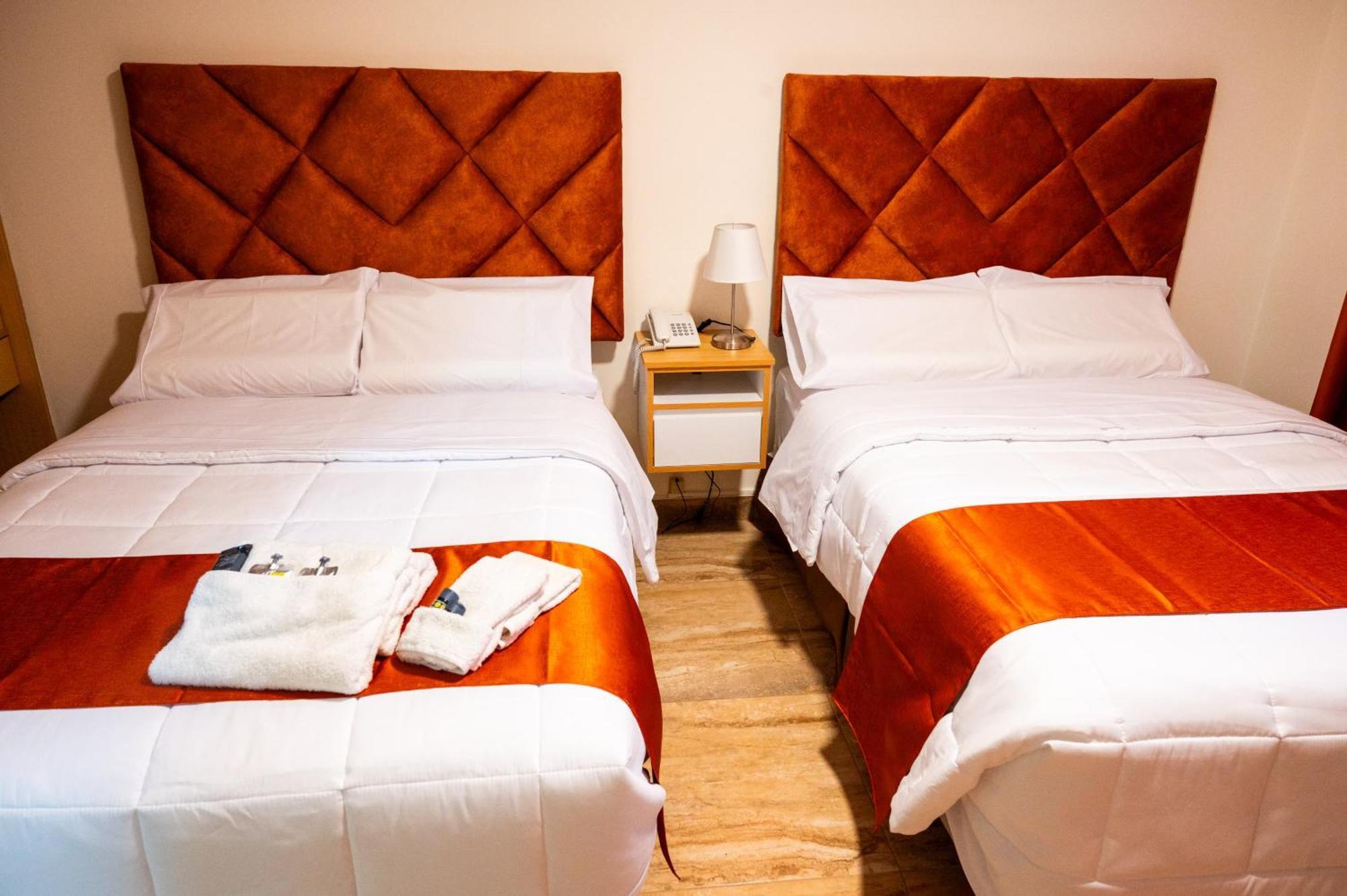 Hotel Soul Mate Inn Лима Екстериор снимка